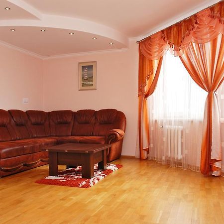 Kiev Pozniaky Apartment Værelse billede